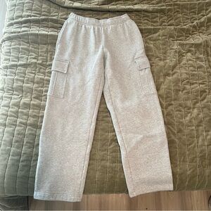 Aritzia TNA sweatpants